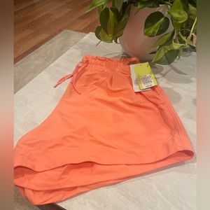 NWT All In Motion Women’s 4.25” High Rise Rose Pink Shorts